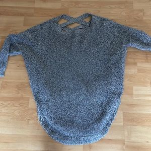 Medium Sweater with criss cross back